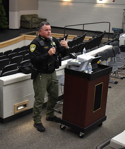 Sheriff talks crime, enforcement at Mattawa town hall