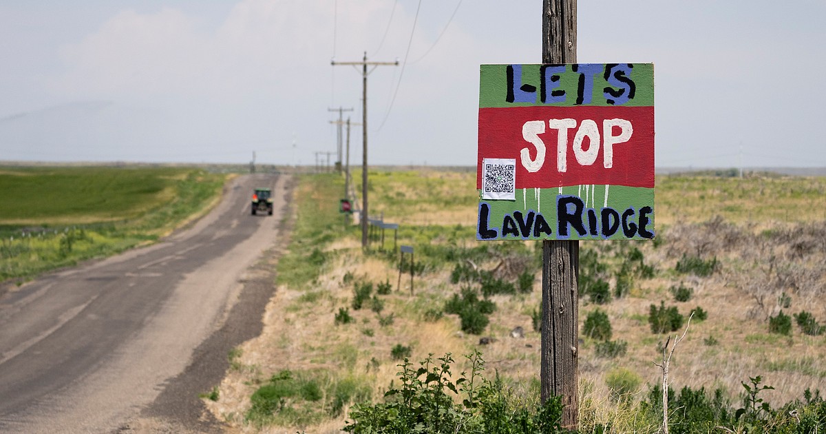 Locals should have say on federal land developments