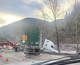 PHOTO: Semi wrecks on I-90