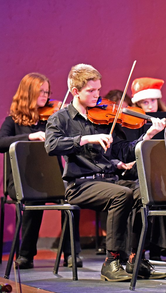 WMS_Orchestra_7.jpg.567x1000_q85_box-0%2