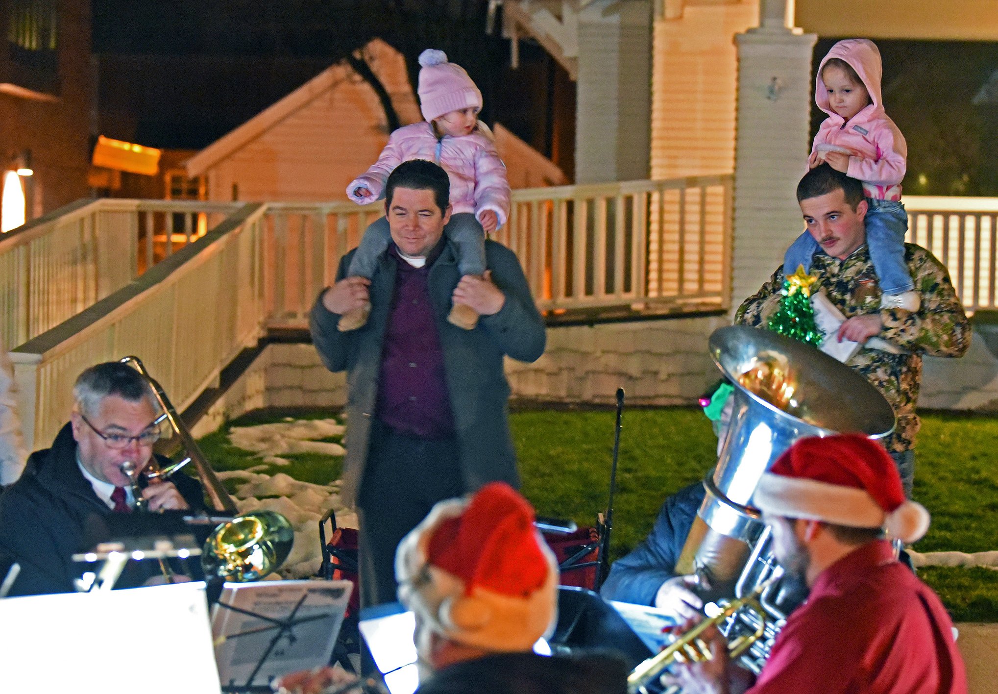 stroll_14.jpg.2037x1416_q85_box-0%2C0%2C