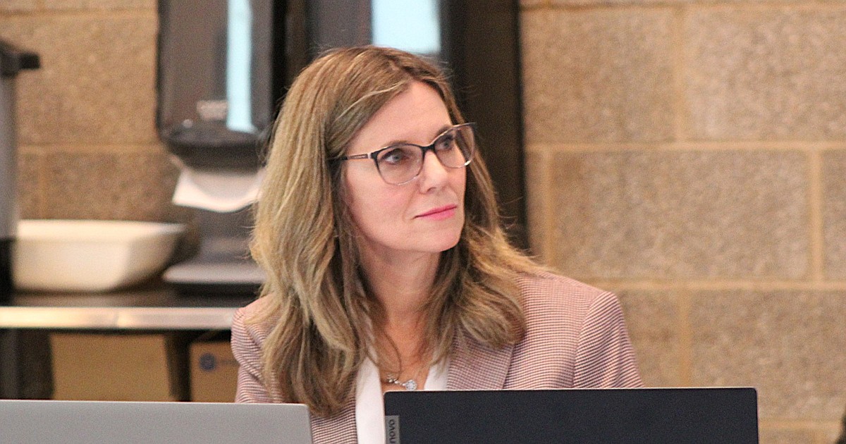 Comprehensive plan updates tabled in Spirit Lake