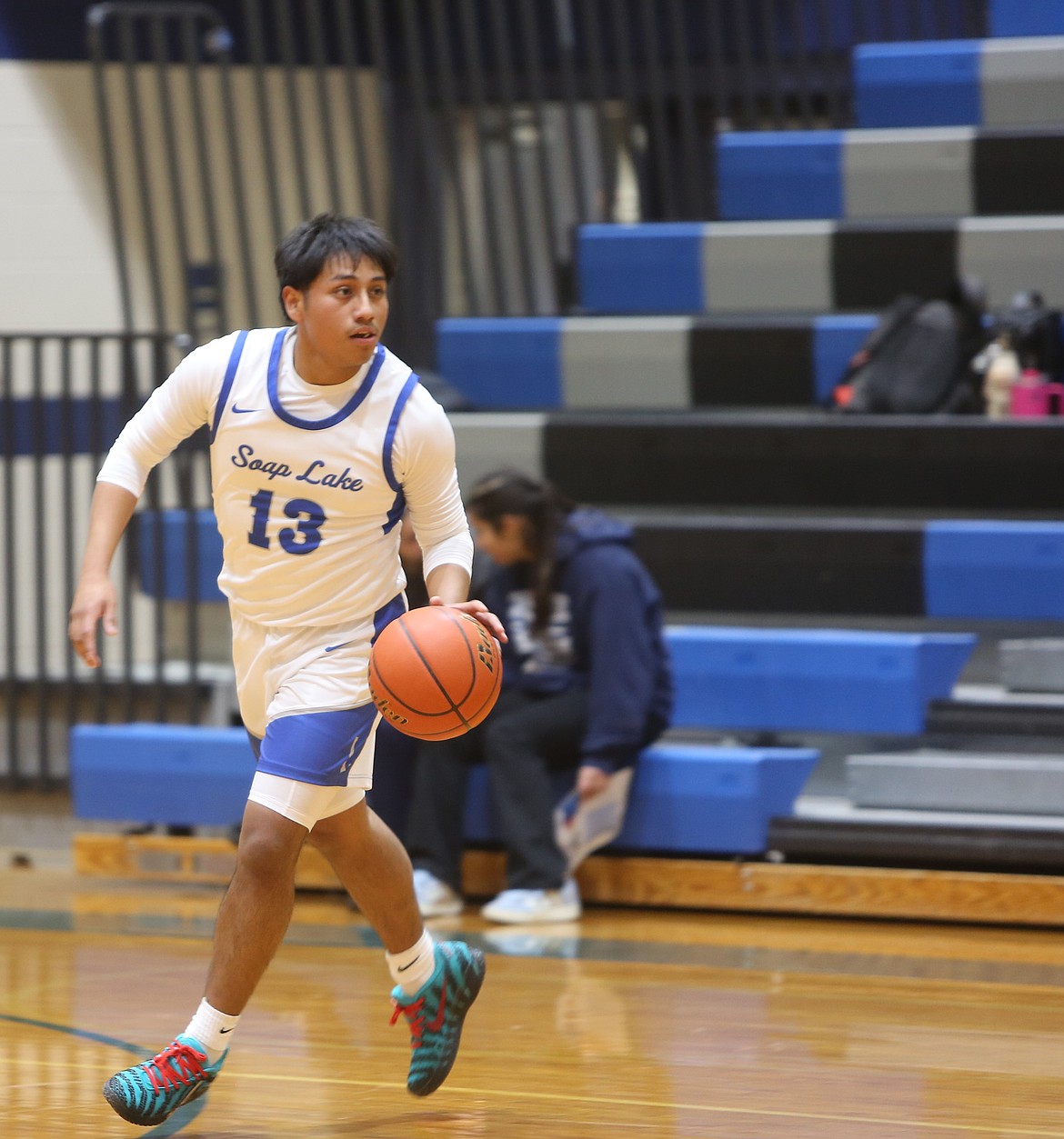 The Eagles’ Lenny Campos takes the ball across the court and looks for an opening to pass or make a move on the net. Soap Lake was 1-6 on the season before heading into winter break and will be on the road to face Moses Lake Christian Academy/Covenant Christian School when they return.