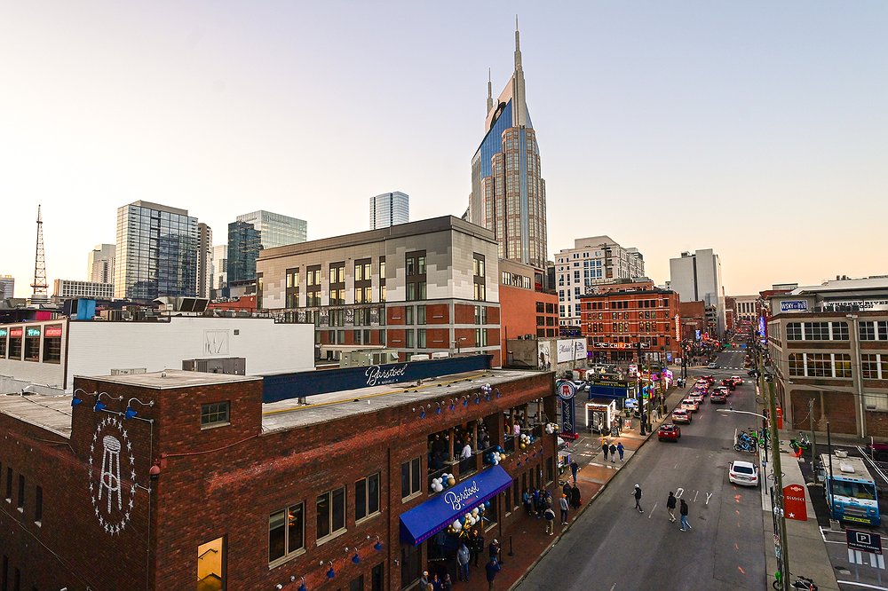 0104_SPO_DIL_Montana_State_fan_event_2.j