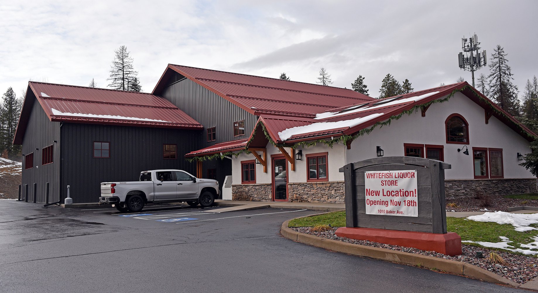 Liquor_store.jpg.1838x1000_q85_box-0%2C0