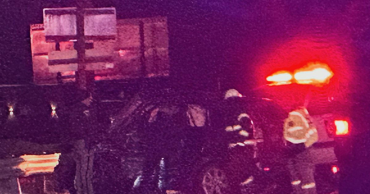 Girl in hospital after driver of alleged stolen vehicle collides with her car in Columbia Heights