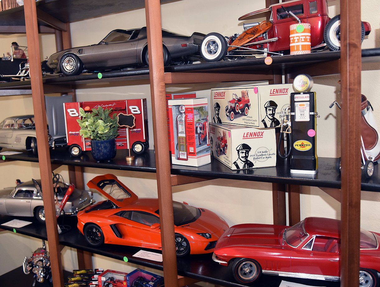 snuffies_3.jpg.1220x923_q85_box-0%2C0%2C