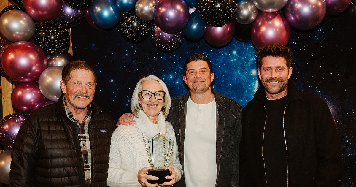 Buffalo Cafe’s Maetzold family honored with Great Whitefish Award