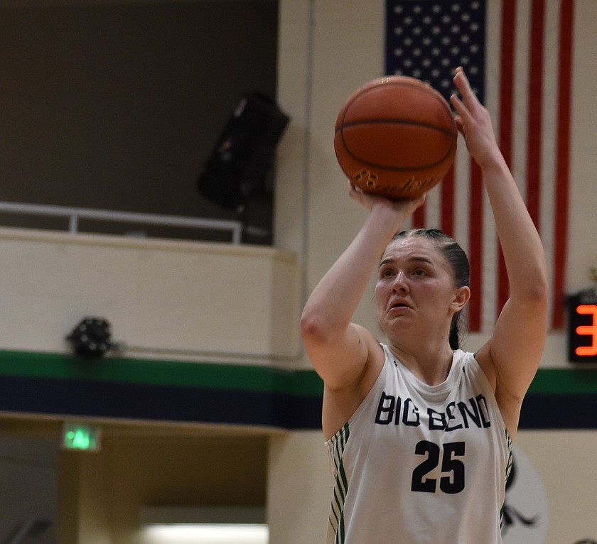 Oaklie Jackman from the Vikings shoots a free throw during Wednesday’s game against Wenatchee Valley. Jackman went 15-16 on free throws and had a total of 22 points.