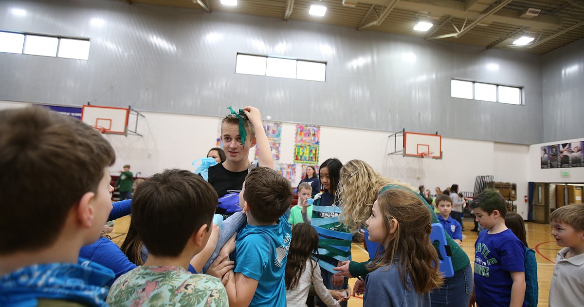 Holy Family spends week celebrating Catholic schools, options in education