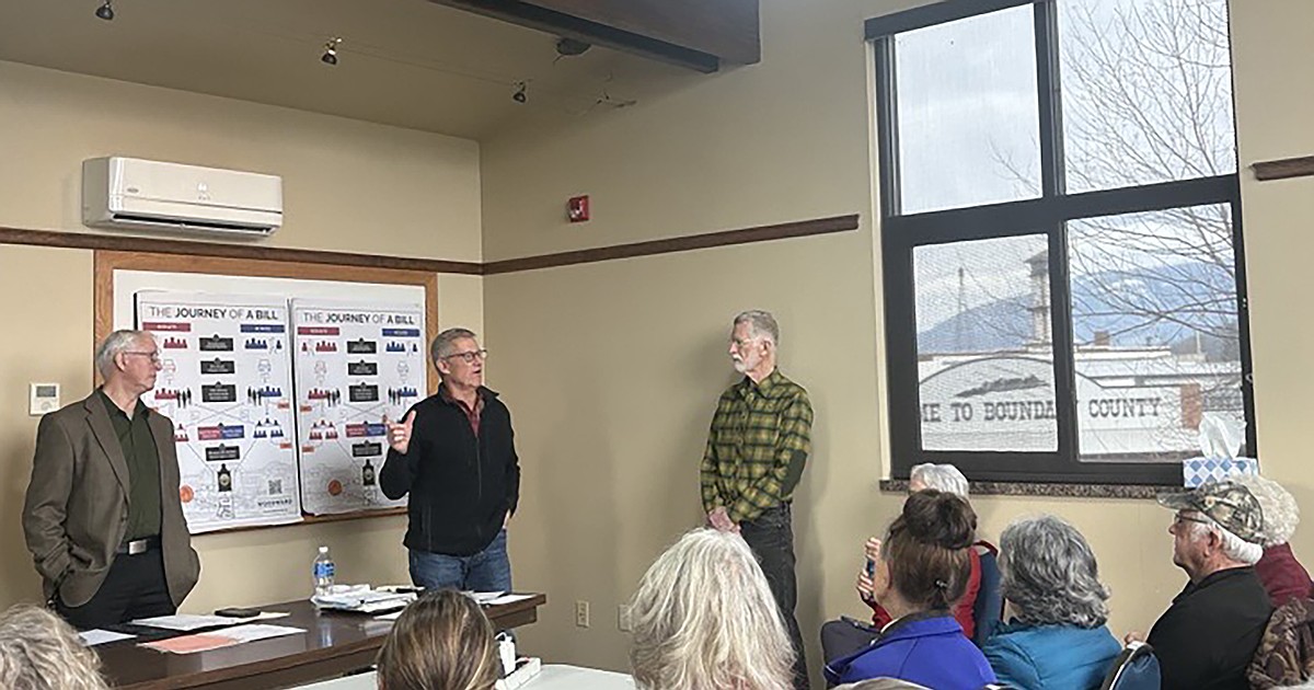 Town hall focuses on health care, sign, budget