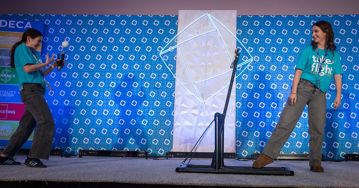 Budding business leaders and entrepreneurs advance to international competition