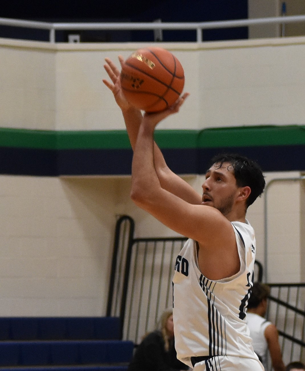 Big Bend’s Yuval Weizman shoots a three-pointer during Wednesday’s victory over Yakima Valley.