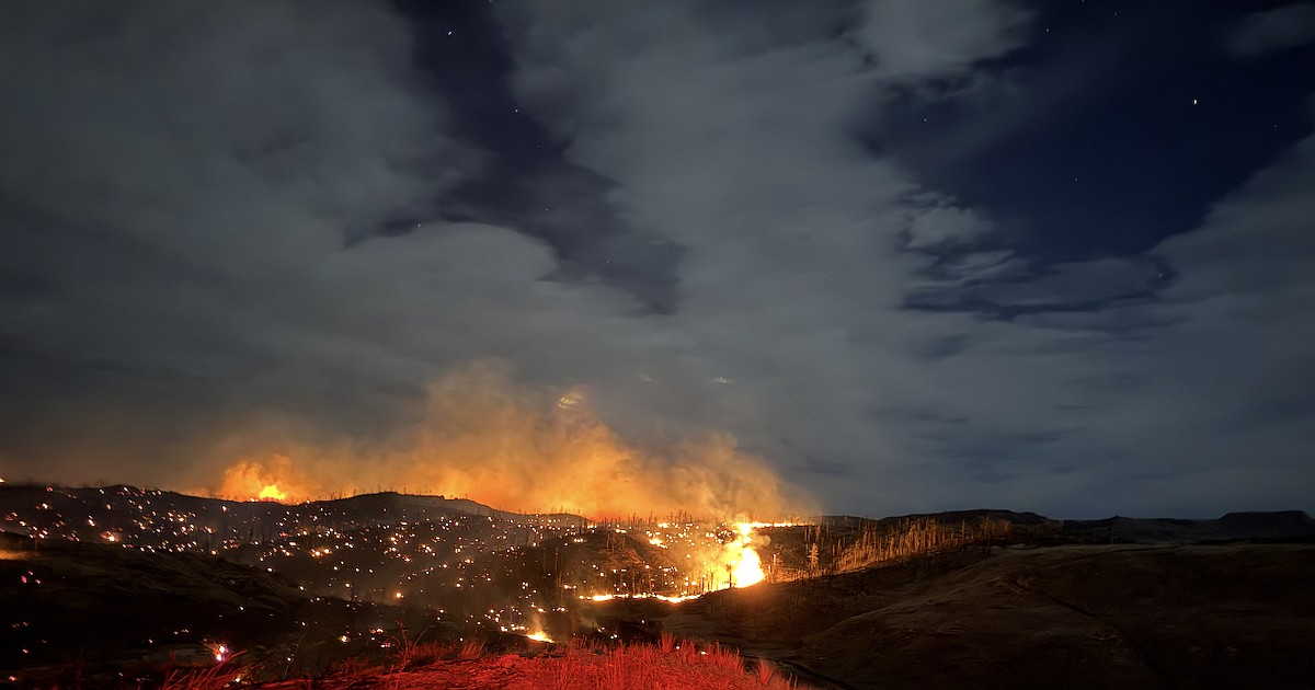 Dry conditions, wind drive Montana wild fires