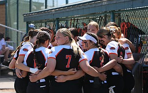 Last year’s Ephrata Tigers Softball team huddles together ahead of their first state tournament game. Head Coach Lesa Trevino is confident her team will be competitive as the new season kicks off soon.
