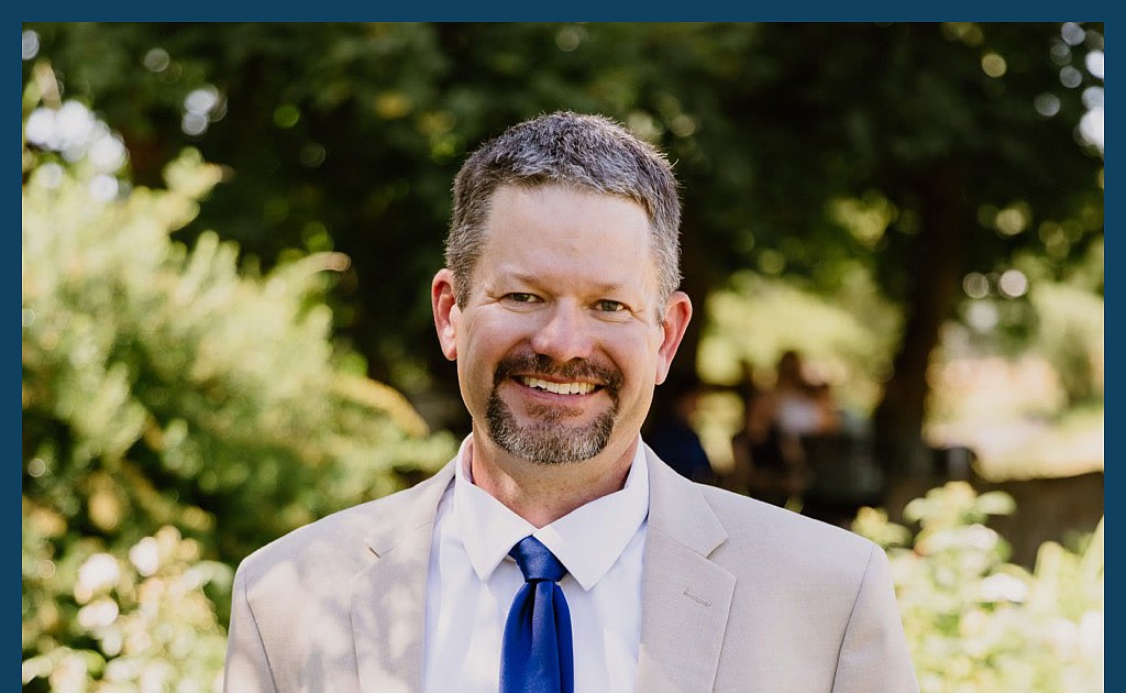 Roberts running for election, District 2 commissioner seat