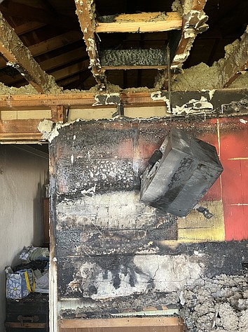 The Moses Lake Fire Department responded to a structure fire in the 1000 block of Ivy Avenue Monday afternoon. The fire was determined to be accidental and originated in the kitchen where it was quickly contained and extinguished.