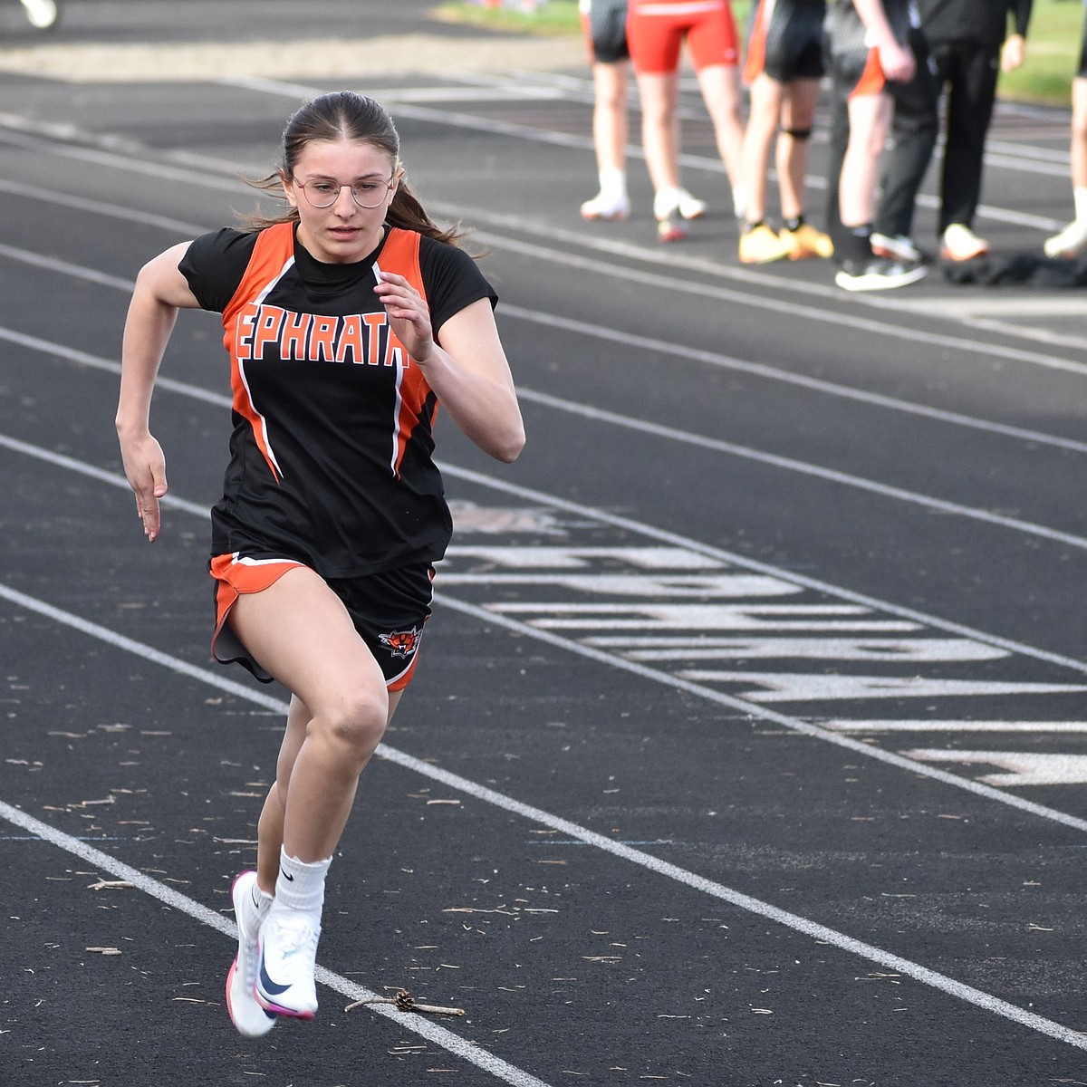 Basin teams begin track and field season at Ephrata Ice Breaker ...