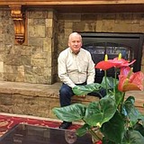 Larry Curry, 81