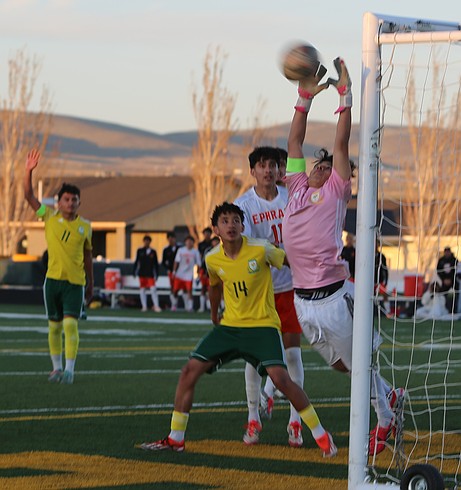 Jacks win with overtime PKs against Tigers in Battle of the Basin