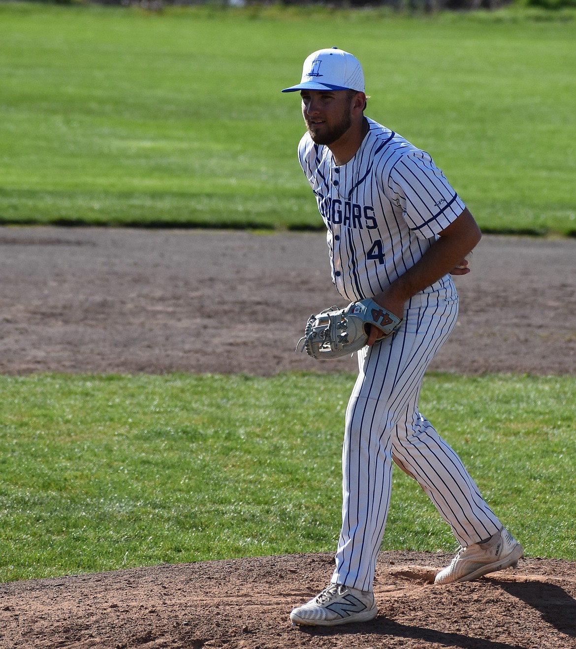 Ryan Jorgensen from Warden readies himself to pitch during Thursday’s game against Lake Roosevelt.