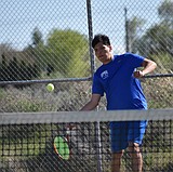 Eagles fall to Entiat on the court