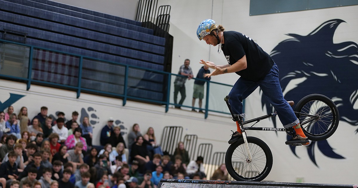 Kindness goes viral as No Hate Tour stops at Lake City High School