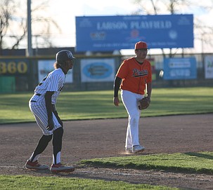 Caden Barney (12) leads off third base during game two against Davis Friday. The Mavericks swept the Pirates 7-0 and 4-0 Friday.