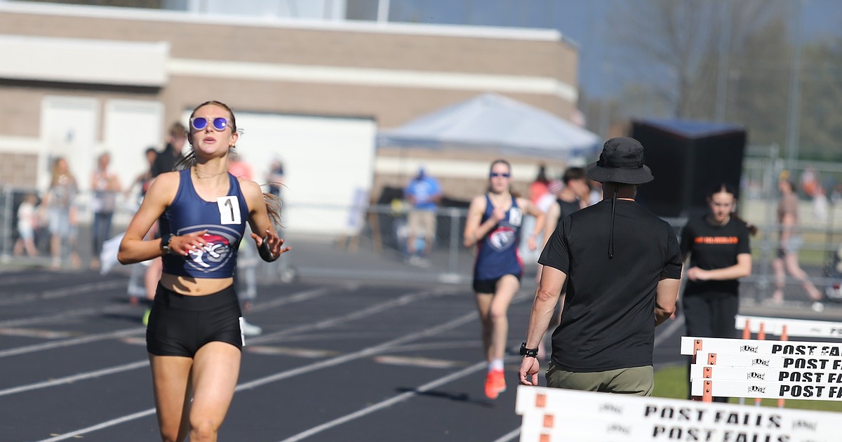 PREP ROUNDUP: A calm, cool run for Charter's Carr