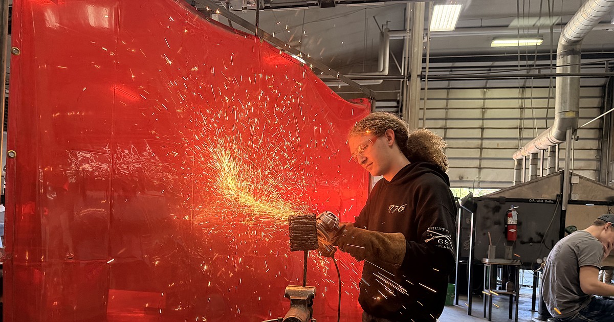 SHS students earn workforce readiness & CTE diplomas