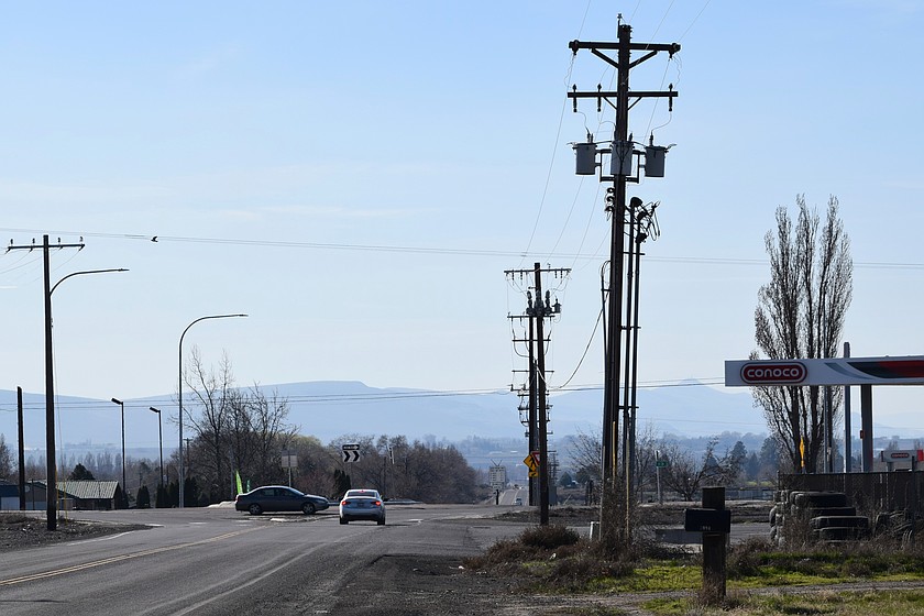 An Othello man has pleaded not guilty to three counts of vehicular homicide in connection with a collision April 26 on Bench Road south of Othello.
