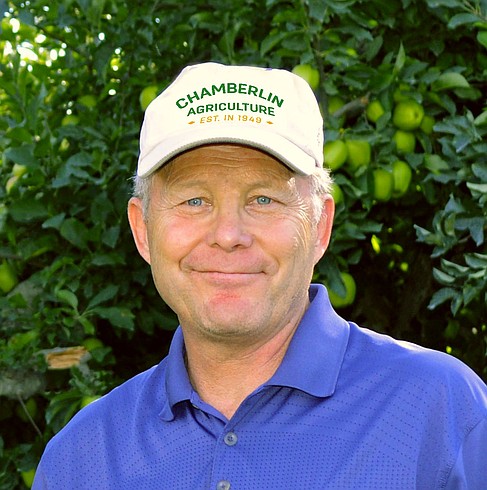 Vanderhoff named Apple Blossom Citizen of the Year