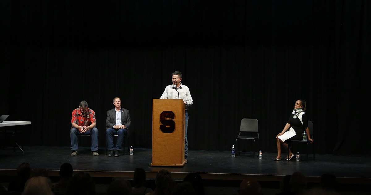 Candidates take on public questions at forum