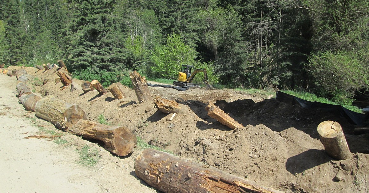 Barriers built to protect Hayden Lake