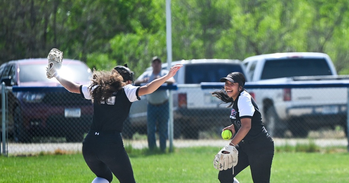 Lake County softball squads see successful overall week