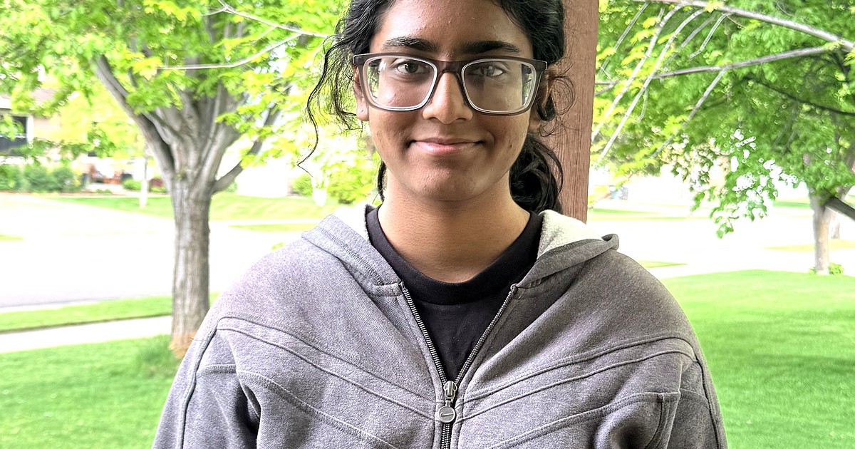 Senior Spotlight: Glacier High School student looks to use science to help others