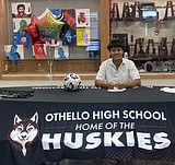 Huskies Luis Farias signs to Columbia Basin College