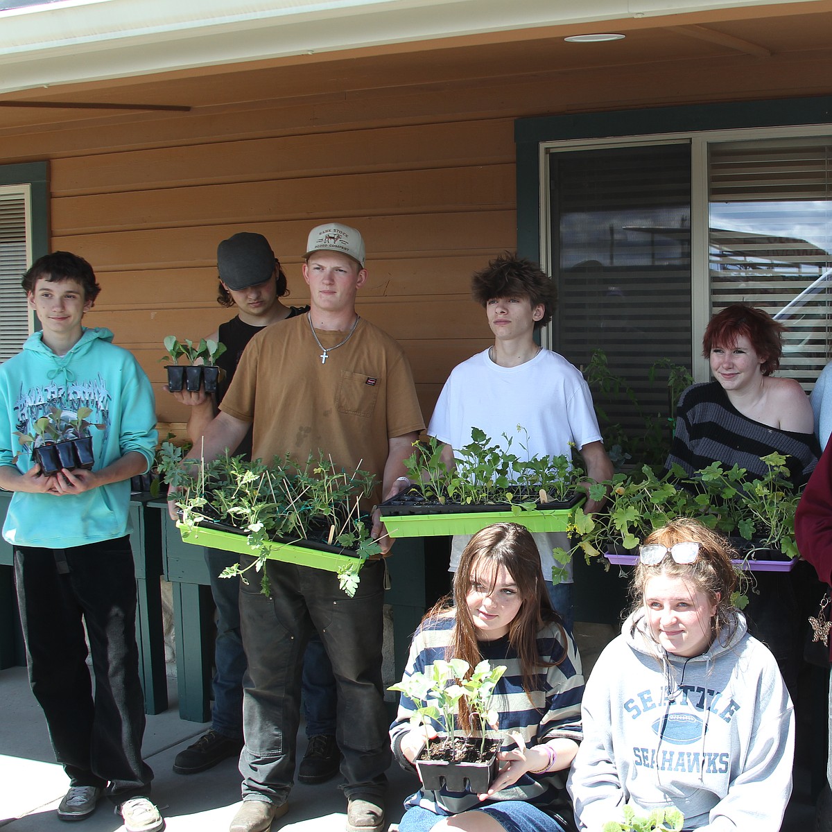 ‘Show kindness’: LPO students give back to Bonner Community Food Bank