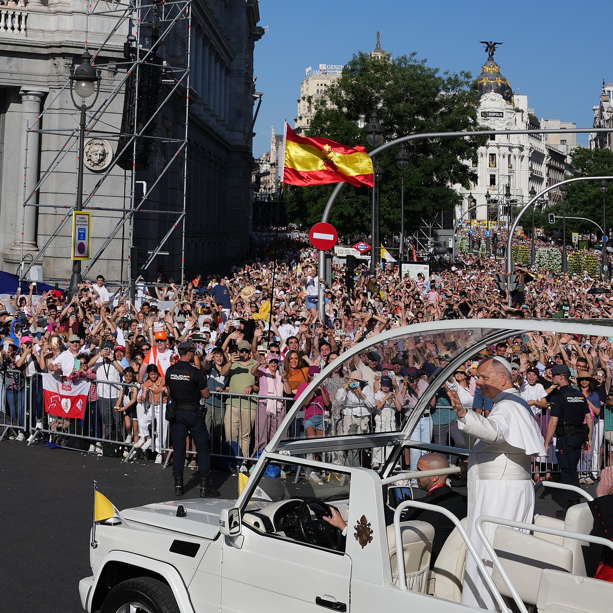 Pope Leo XIV draws 1.2 million to Mass and challenges Europe to acknowledge its Christian roots