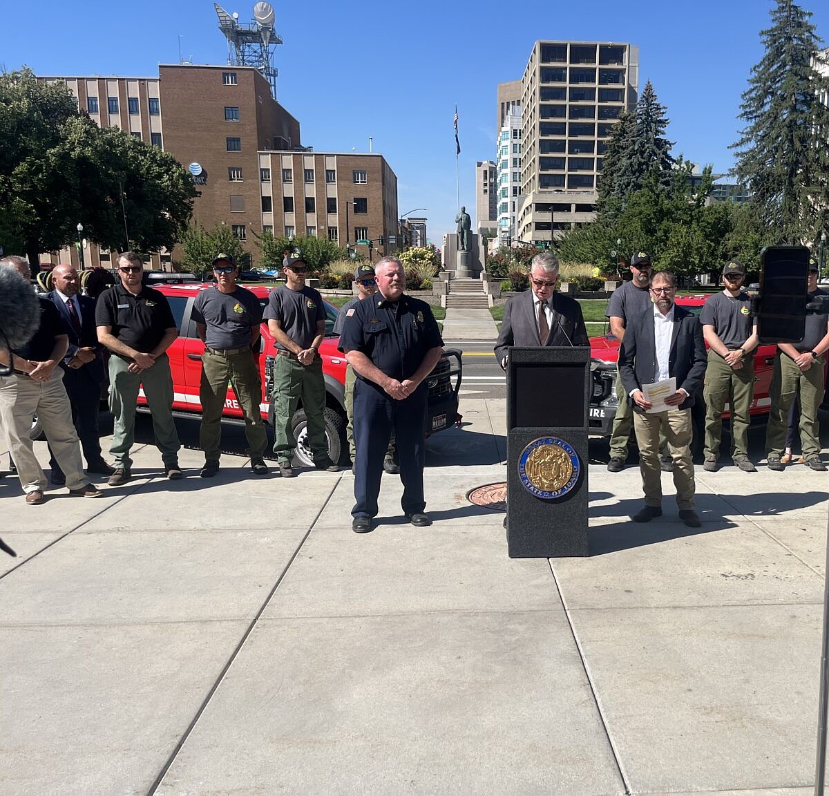 Little says state faces challenging wildfire season