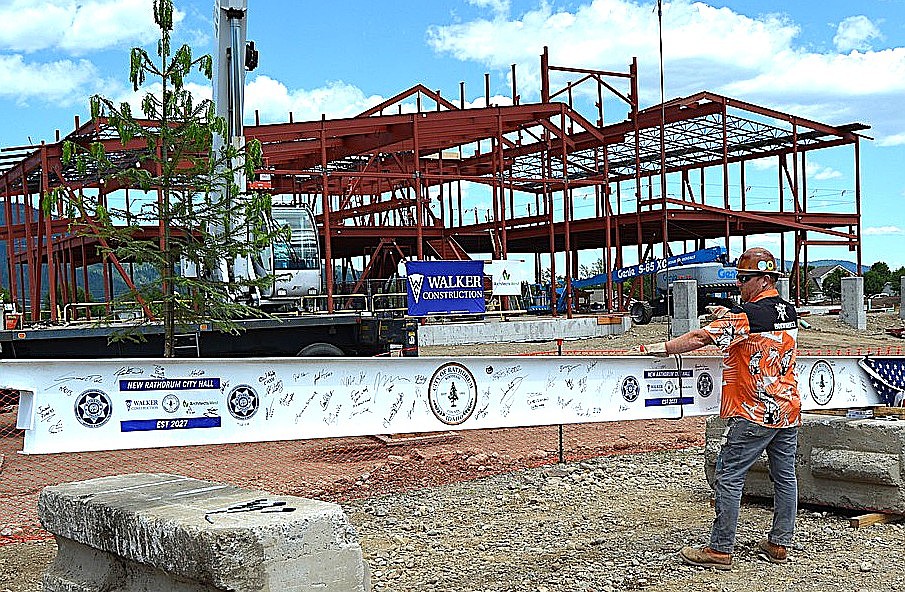 Rathdrum City Hall reaching new heights