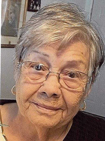 Manuela Maria Lopez, 95, of Moses Lake, Washington, passed away June 20, 2026 at home with family by her side.