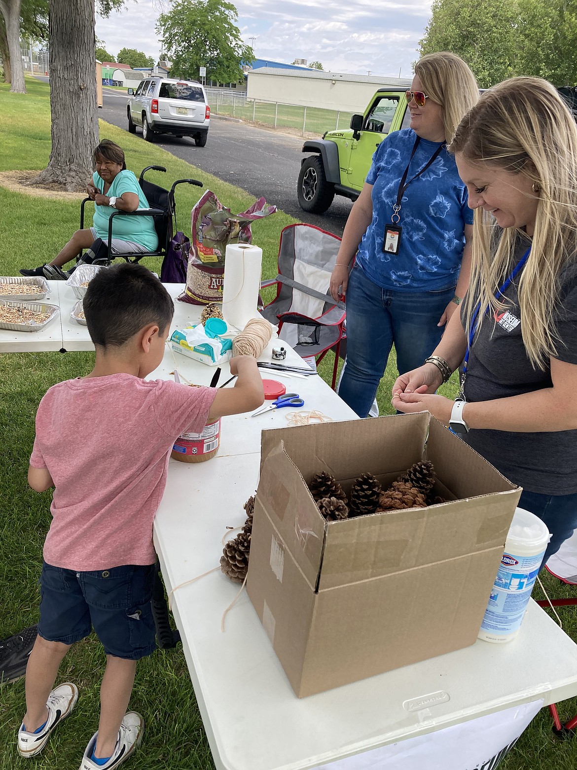 The Moses Lake Museum & Art Center partners with the Mobile Recreation Unit to bring crafts to Moses Lake children in their own neighborhoods.