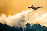 Wildfire southwest of Denver forces thousands to evacuate and destroys more than 160 structures