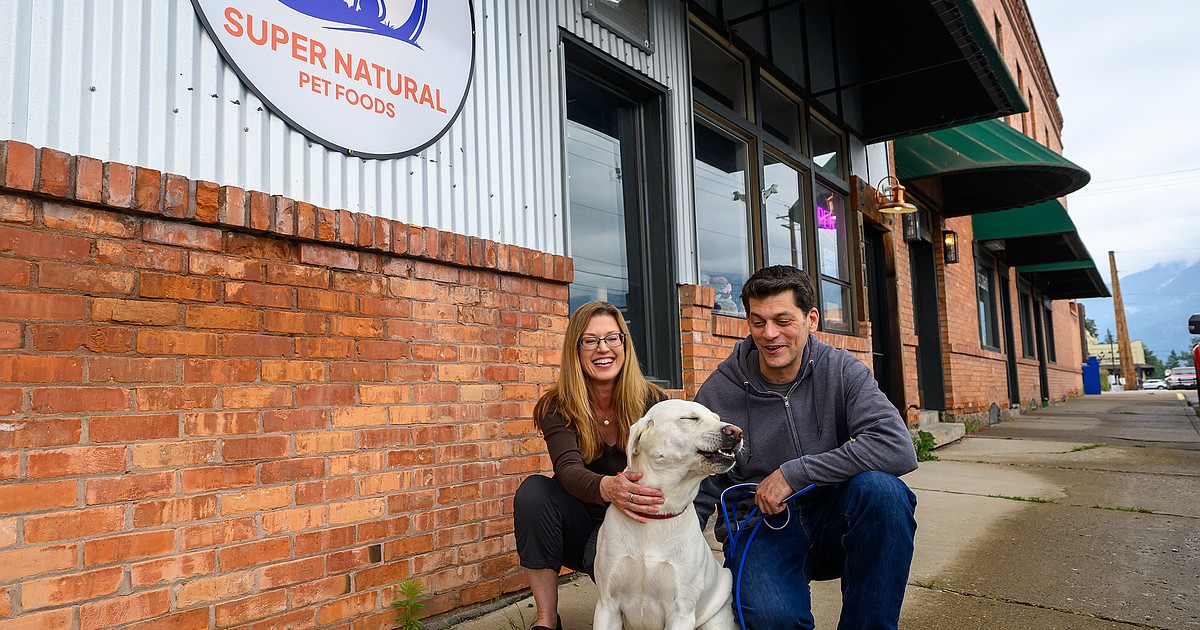 New health food store for pets opens in Columbia Falls
