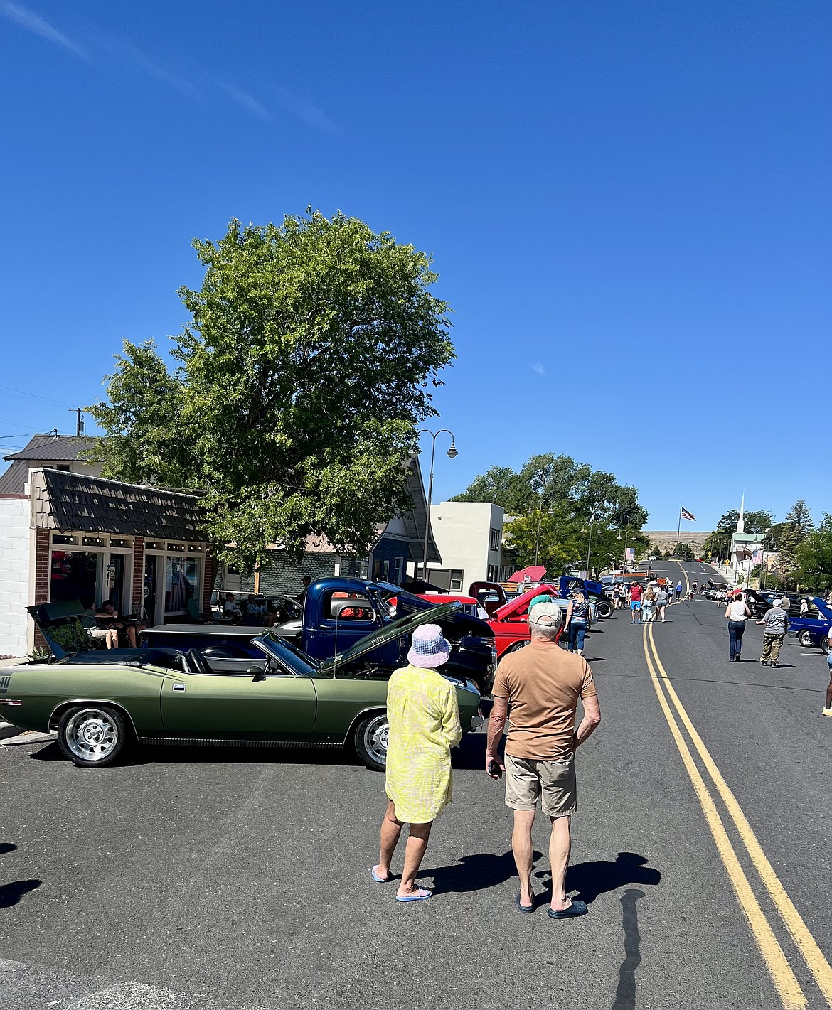 The Soap Lake Senior Center Sail Class participated in the annual Suds N’ Sun parade and one the first prize trophy for their float.