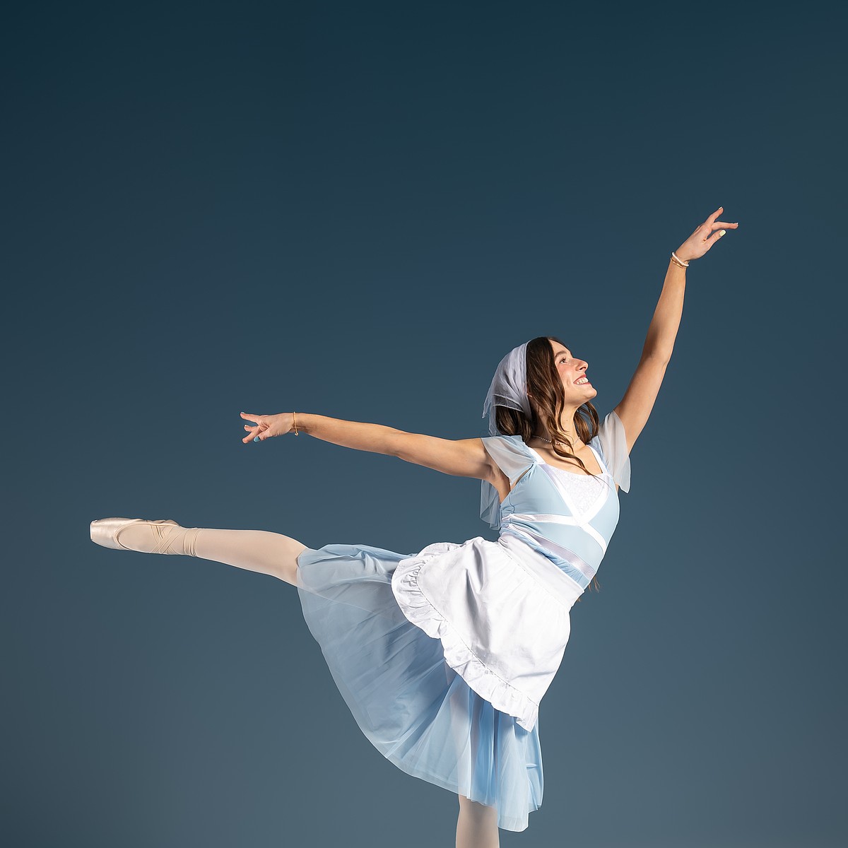 Sandpoint teen lands lead role in Cinderella