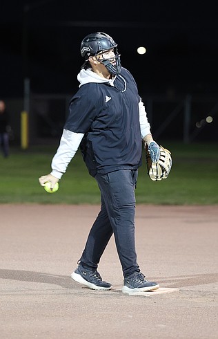 Othello Adult Co-Ed softball on track to start this fall