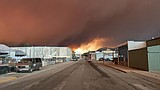 Washington’s three largest wildfires top 390,000 acres as smoke forecast worsens across Central Wash.
