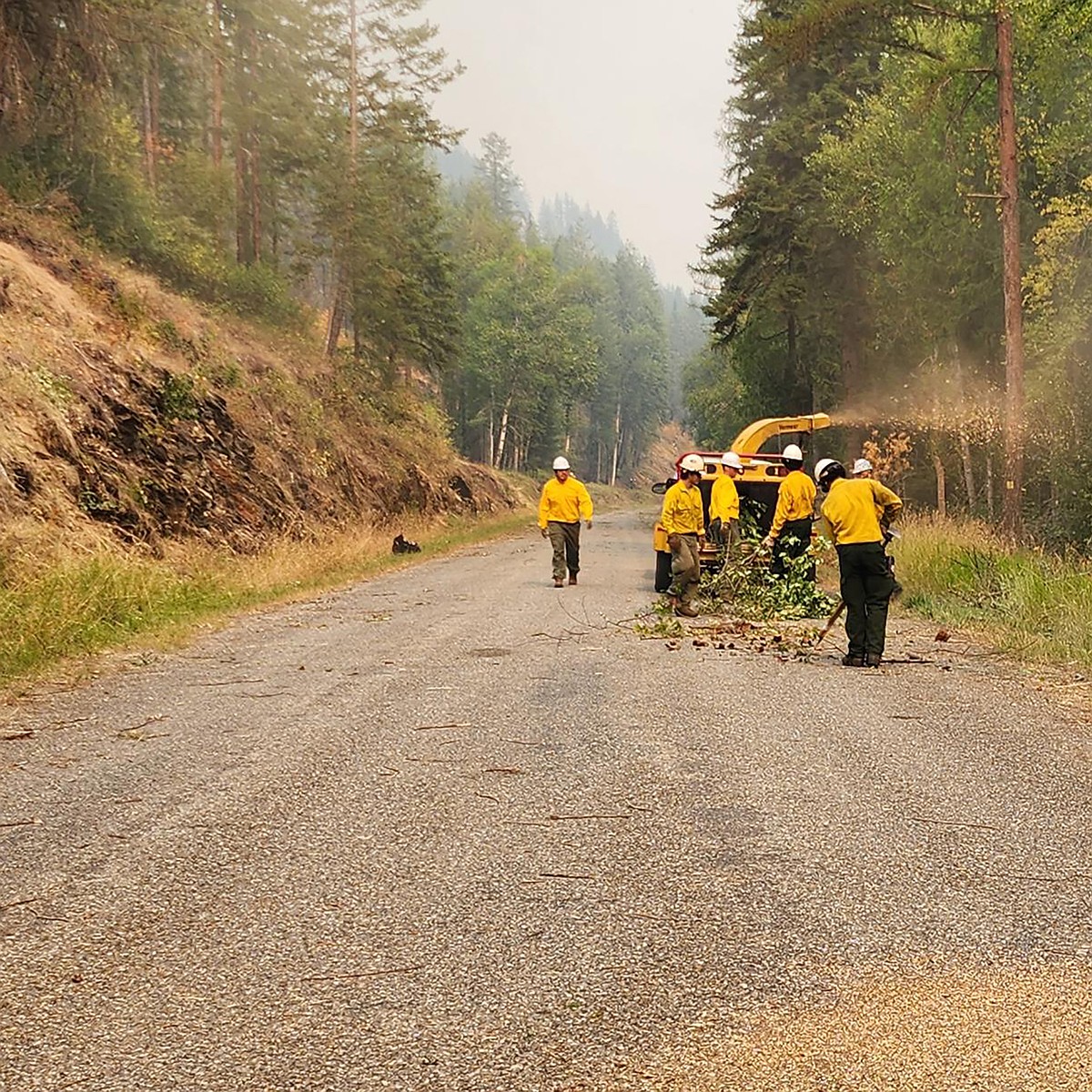 Crews continue fight against area wildfires